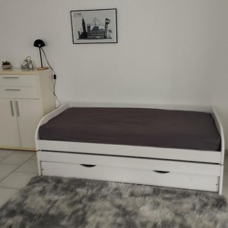 Studio Charmant Canape Lit Netflix Prime Video Wifi Dazn Le Havre Extérieur photo