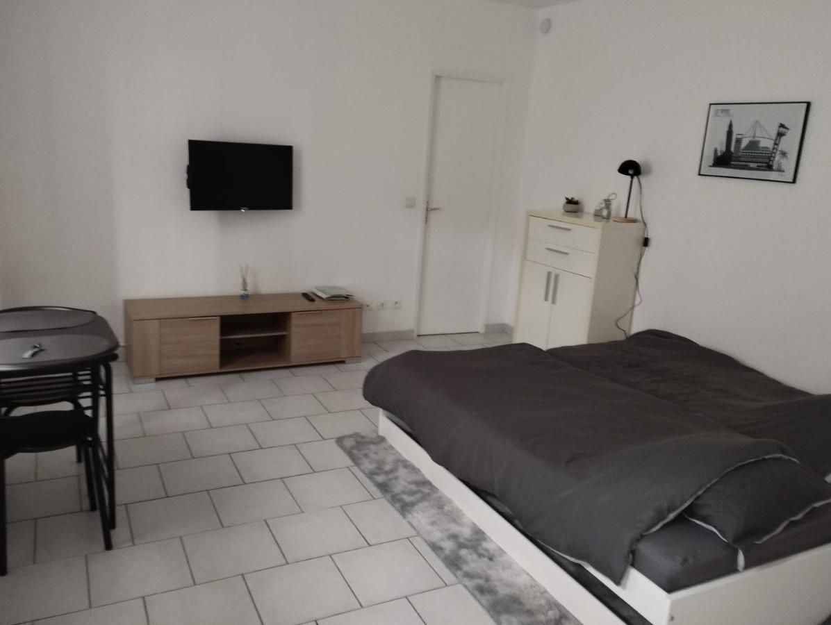 Studio Charmant Canape Lit Netflix Prime Video Wifi Dazn Le Havre Extérieur photo